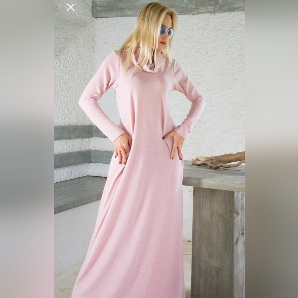 Pink Knit Maxi Dress